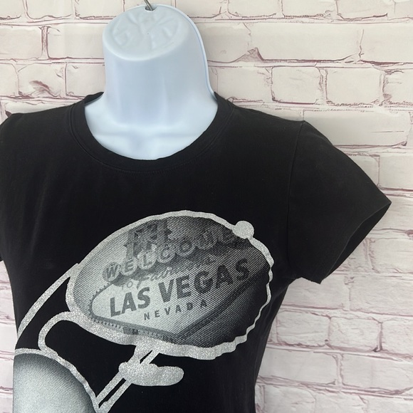 Marilyn Monroe VEGAS short sleeve shirt size XL runs small - Picture 4 of 8